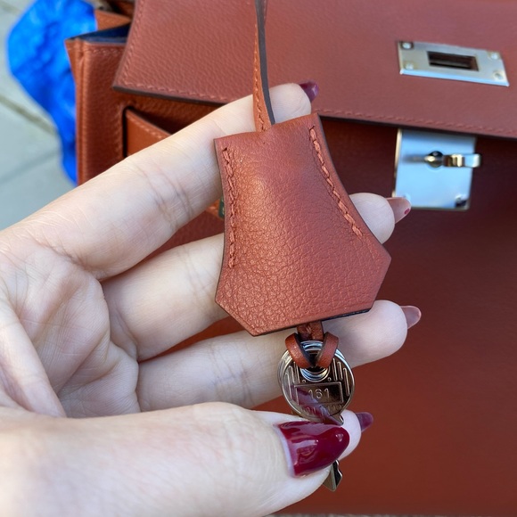 Authentic preowned Hermes Kelly 28 - Picture 15 of 16